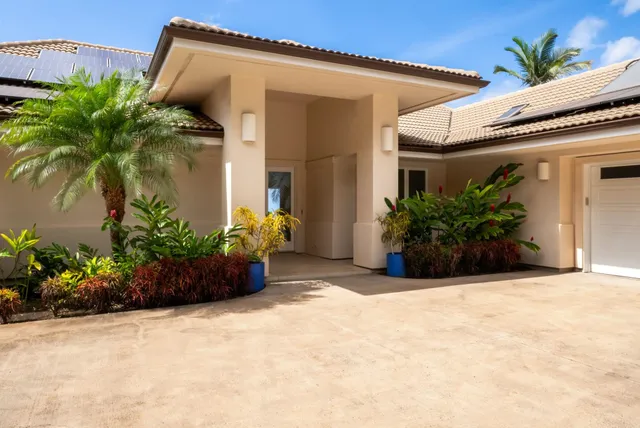 $4,000,000 | 3387 Kuaua Place, Kihei, HI 96753