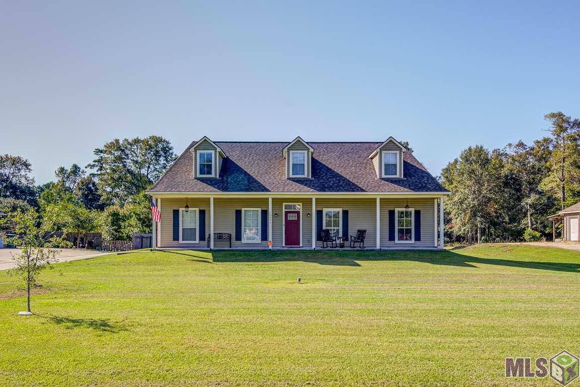 10624 Cardinal Road Denham Springs, LA 70726 - Photo 3 of 23
