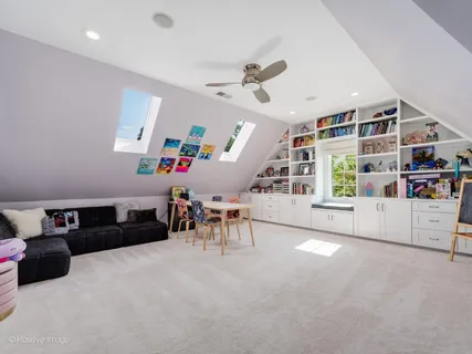 $1,800,000 | 305 Neva Avenue, Glenview, IL 60025
