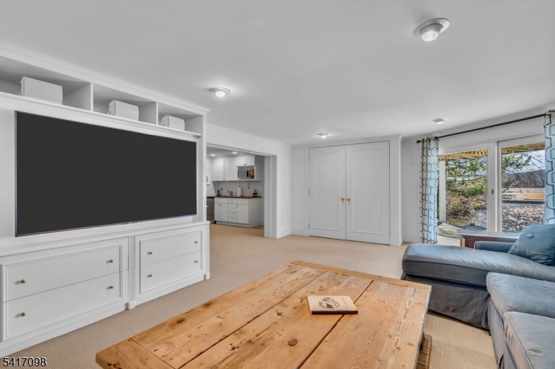 140 Lake End Road Newfoundland, NJ 07435 - Photo 28 of 48
