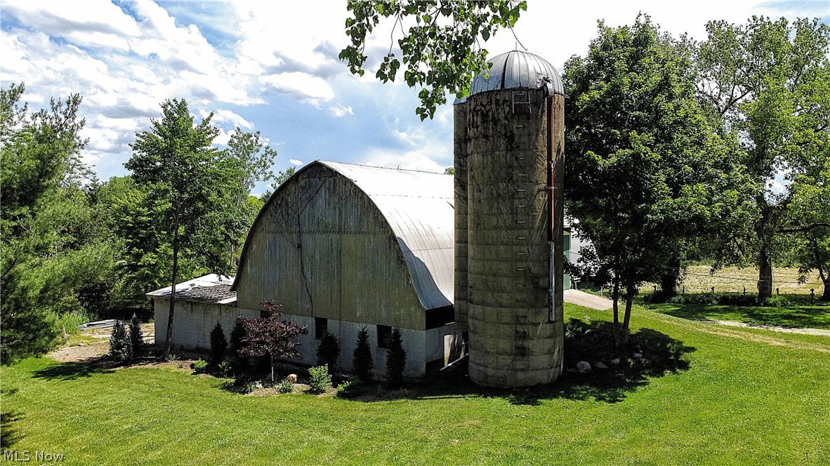 7414 Greenwich Road Seville, OH 44273 - Photo 43 of 50 Impressive 40x70 bank barn offering endless possibilities for storage, hobbies, vehicles, or entertaining.
Bank Barn Upper Level