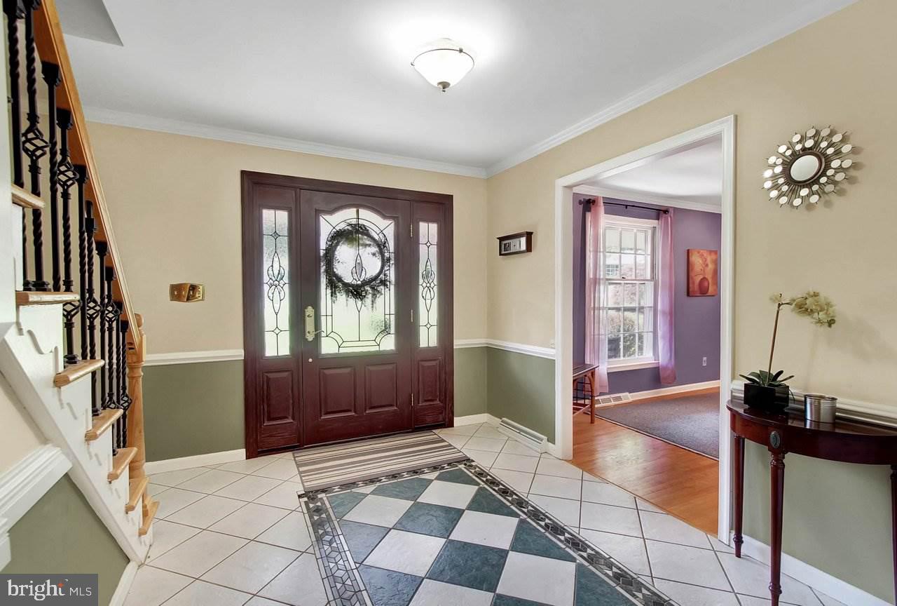 3325 Harrowgate Road York, PA 17402 - Photo 2 of 36 Gallery Image 2