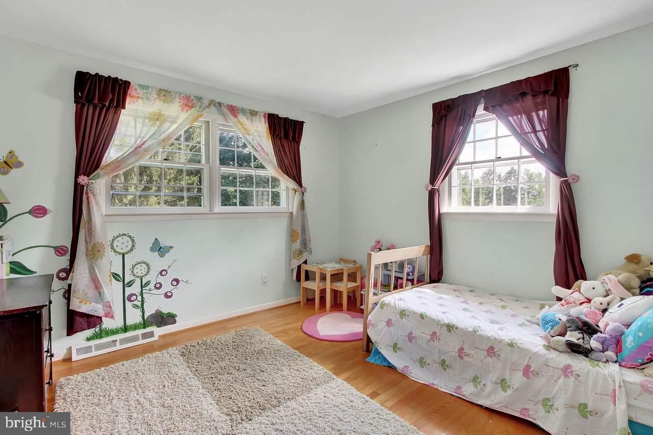 3325 Harrowgate Road York, PA 17402 - Photo 23 of 36 Gallery Image 23