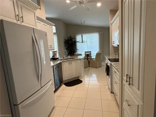 $2,500 | 20319 Castlemaine Avenue, Estero, FL 33928