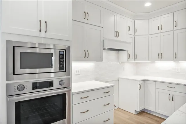 $492,700 | 2 Chatwood Lane, Henrietta, NY 14467