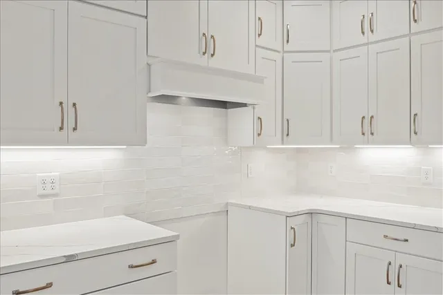 $492,700 | 2 Chatwood Lane, Henrietta, NY 14467