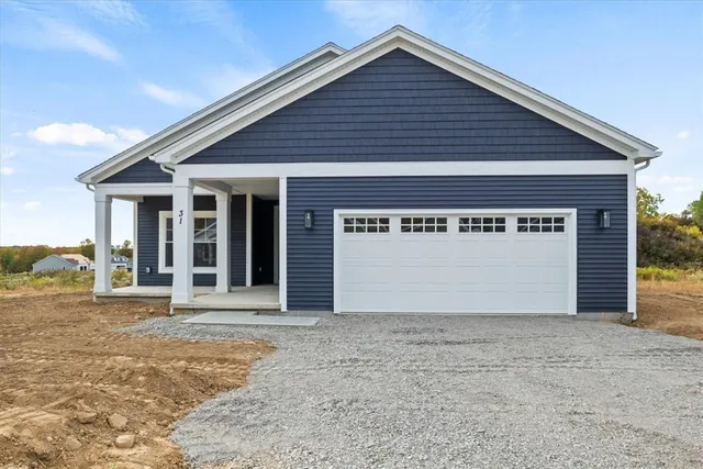 $492,700 | 2 Chatwood Lane, Henrietta, NY 14467