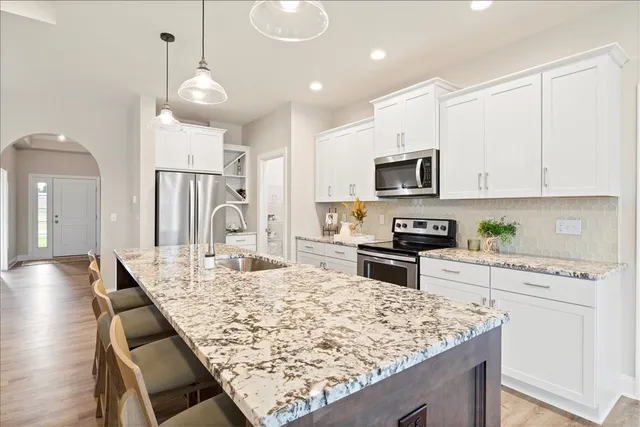 $492,700 | 2 Chatwood Lane, Henrietta, NY 14467