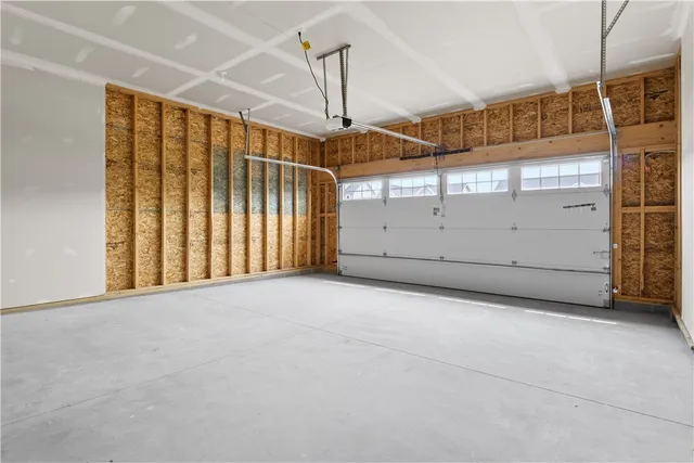 $492,700 | 2 Chatwood Lane, Henrietta, NY 14467