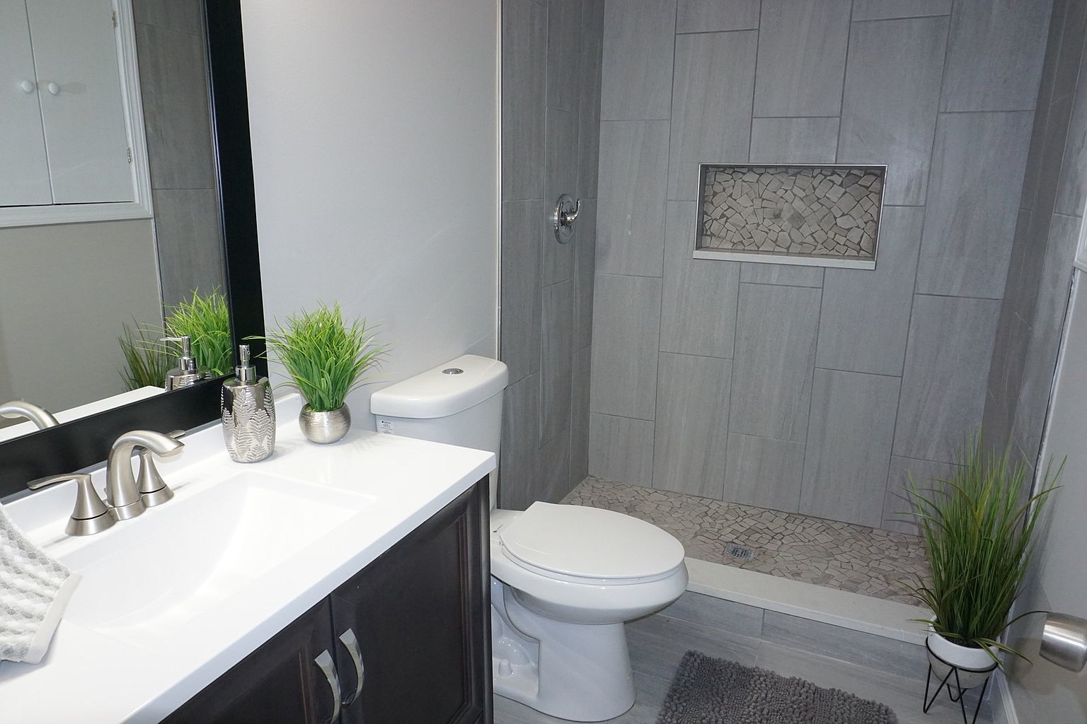 1615 7th Street Winthrop Harbor, IL 60096 - Photo 16 of 24