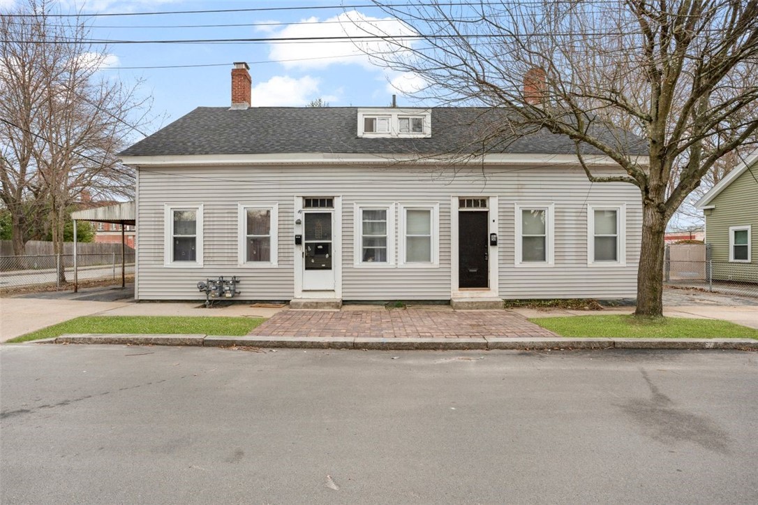 49 Oak Street Cranston, RI 02910 - Photo 1 of 33