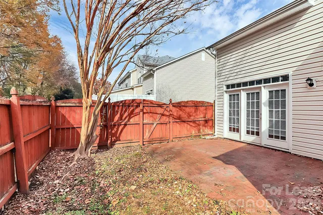 $2,095 | 141 Ross Moore Avenue, Charlotte, NC 28205