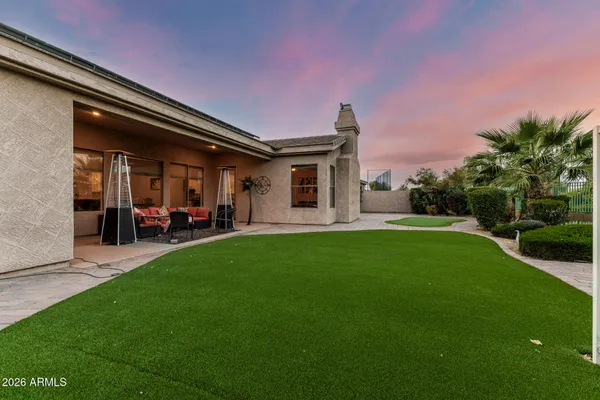 a view of outdoor space yard and porch