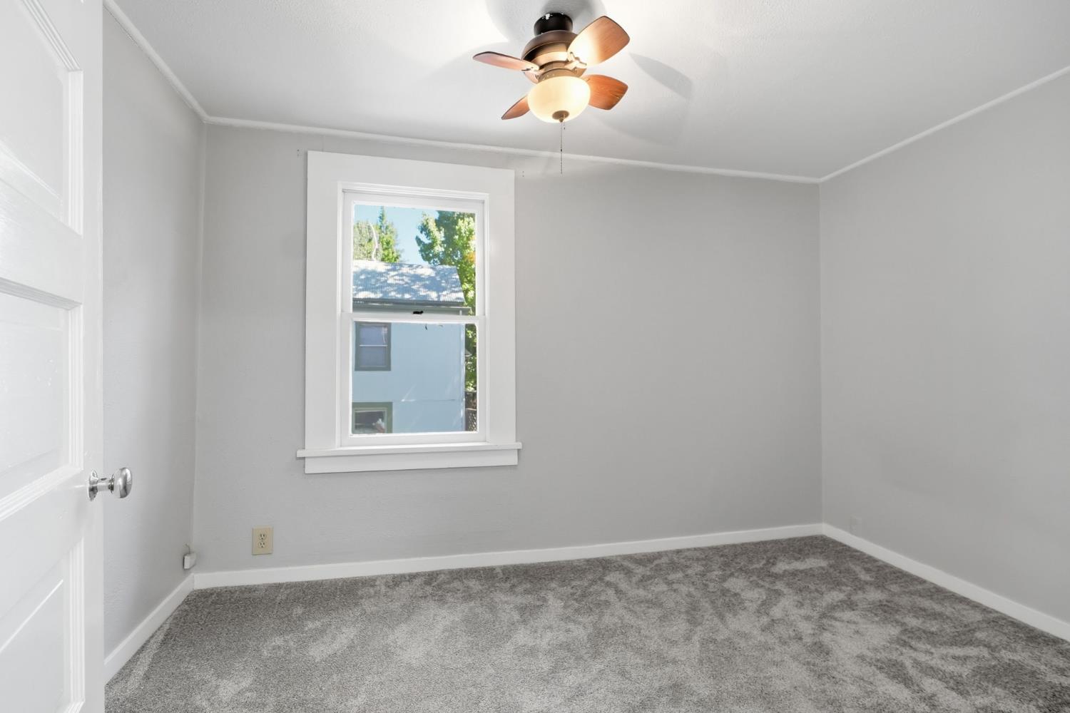 340 South Shepherd Street Sonora, CA 95370 - Photo 17 of 34