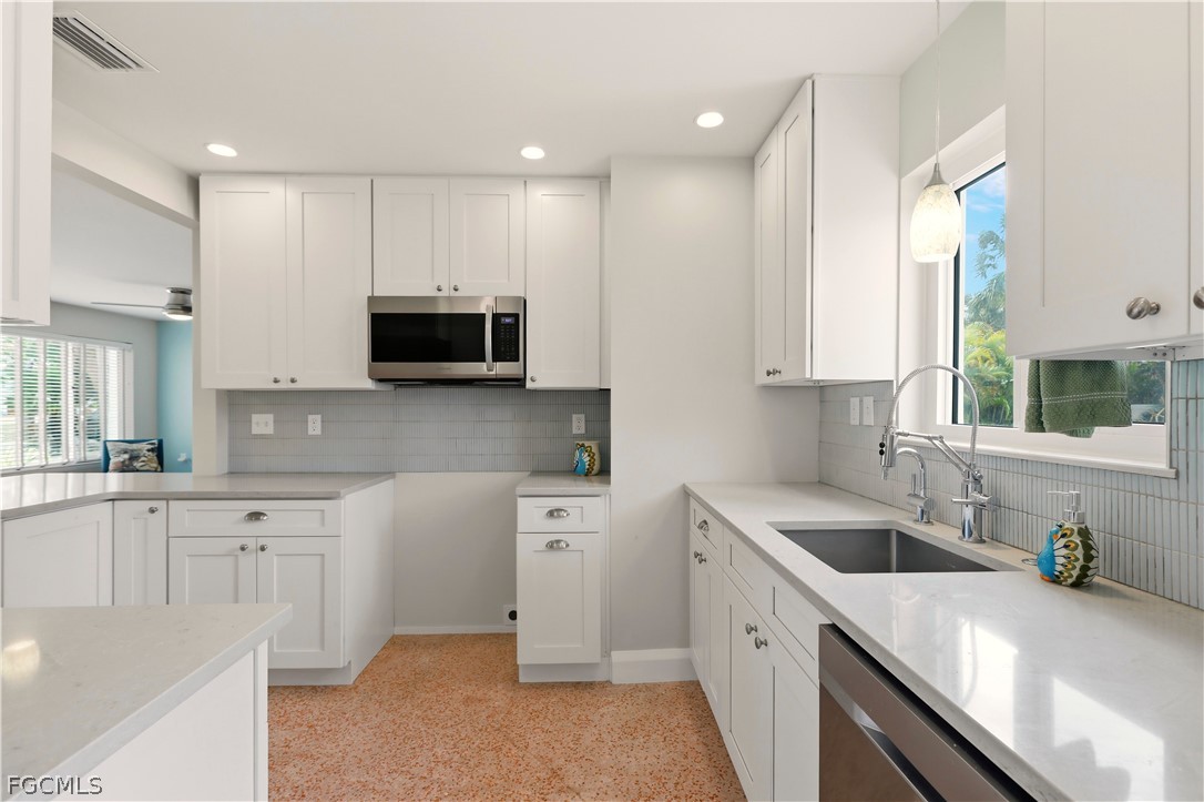 4870 Coquina Road Fort Myers Beach, FL 33931 - Photo 15 of 46