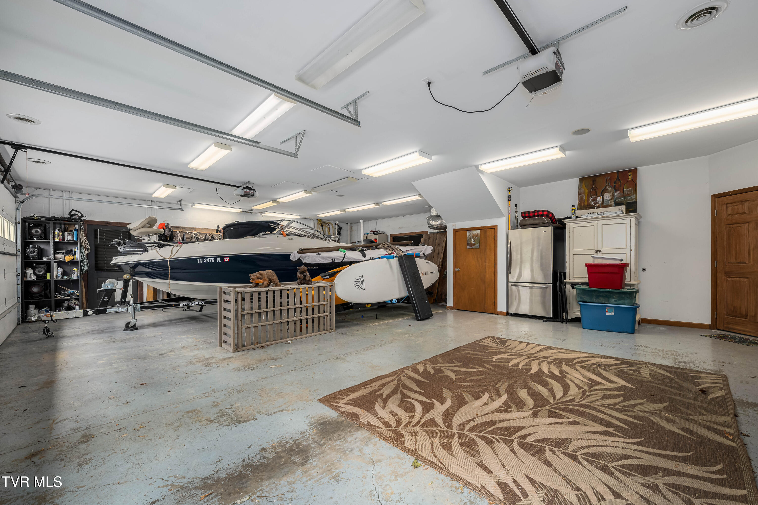 589 Harbor Point Road Butler, TN 37640 - Photo 57 of 64 598 Harbor Point Rd (82 of 89)