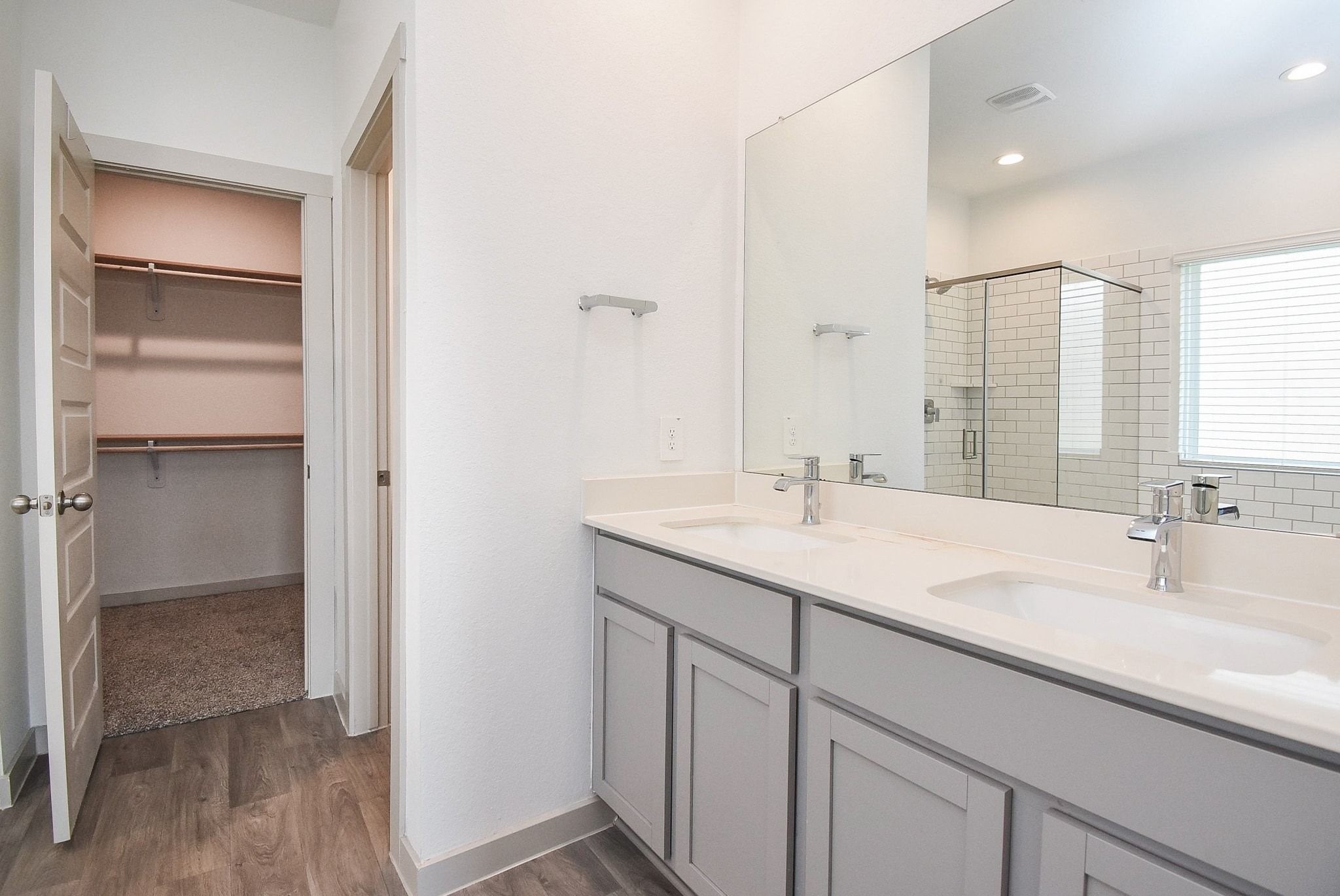 8030 Milam Lane Rosharon, TX 77583 - Photo 8 of 20