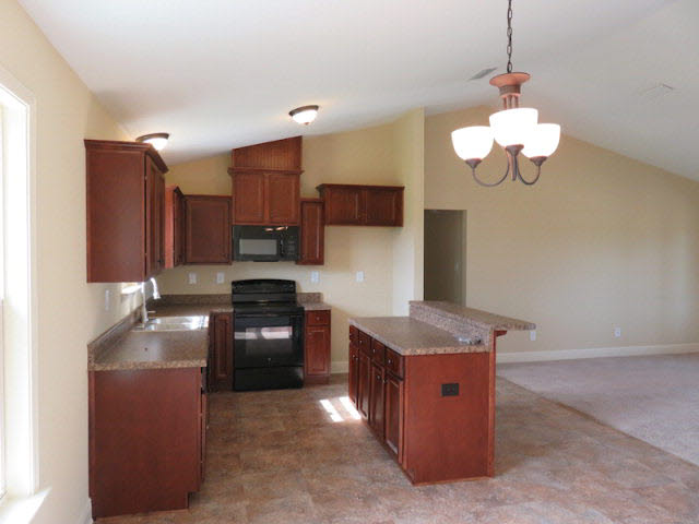 8886 Lockridge Road Foley, AL 36535 - Photo 4 of 11