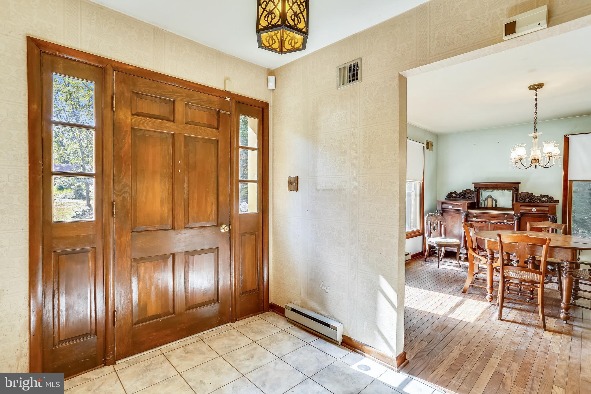 2206 Apple Tree Lane Silver Spring, MD 20905 - Photo 12 of 70 Gallery Image 12