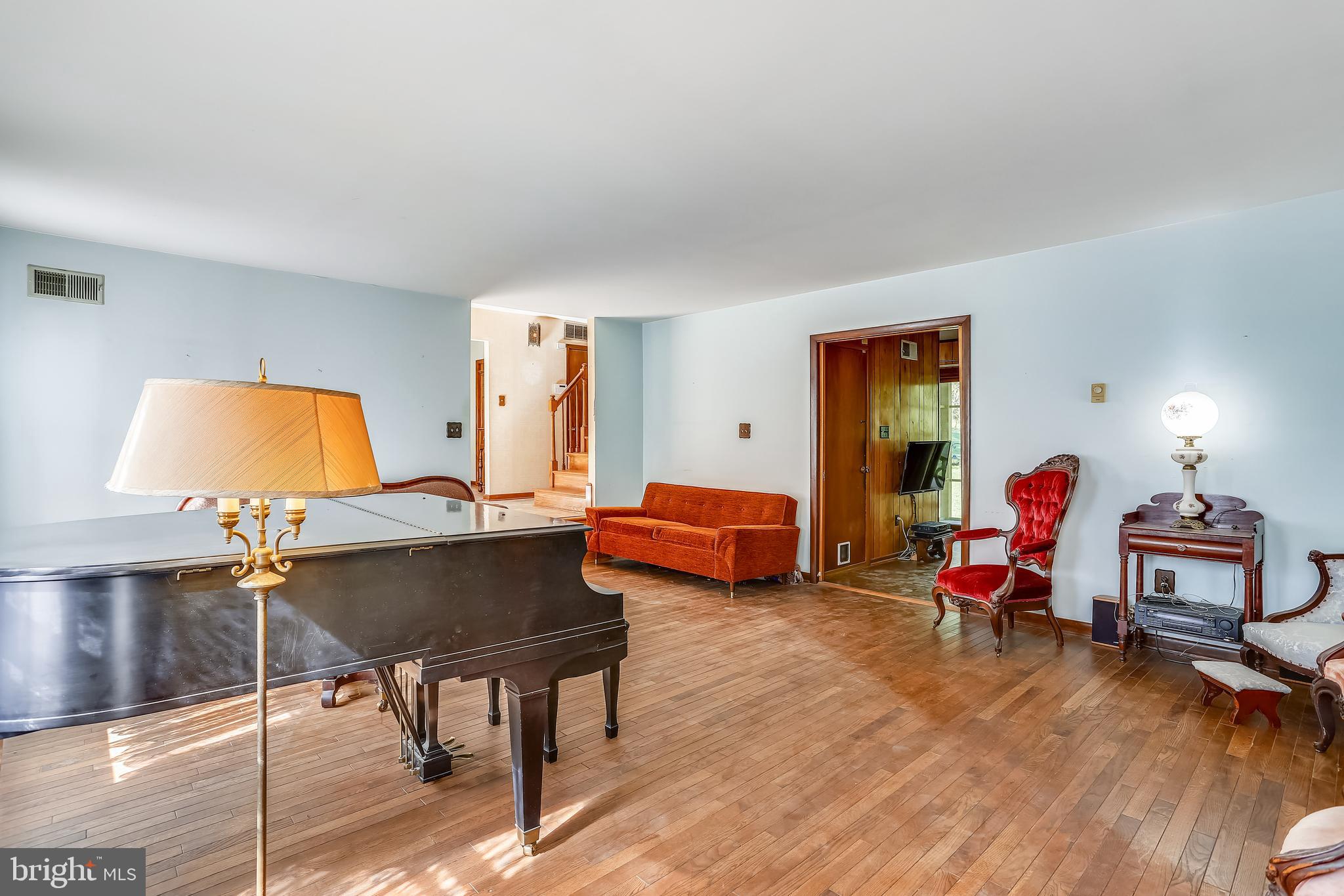 2206 Apple Tree Lane Silver Spring, MD 20905 - Photo 14 of 70 Gallery Image 14
