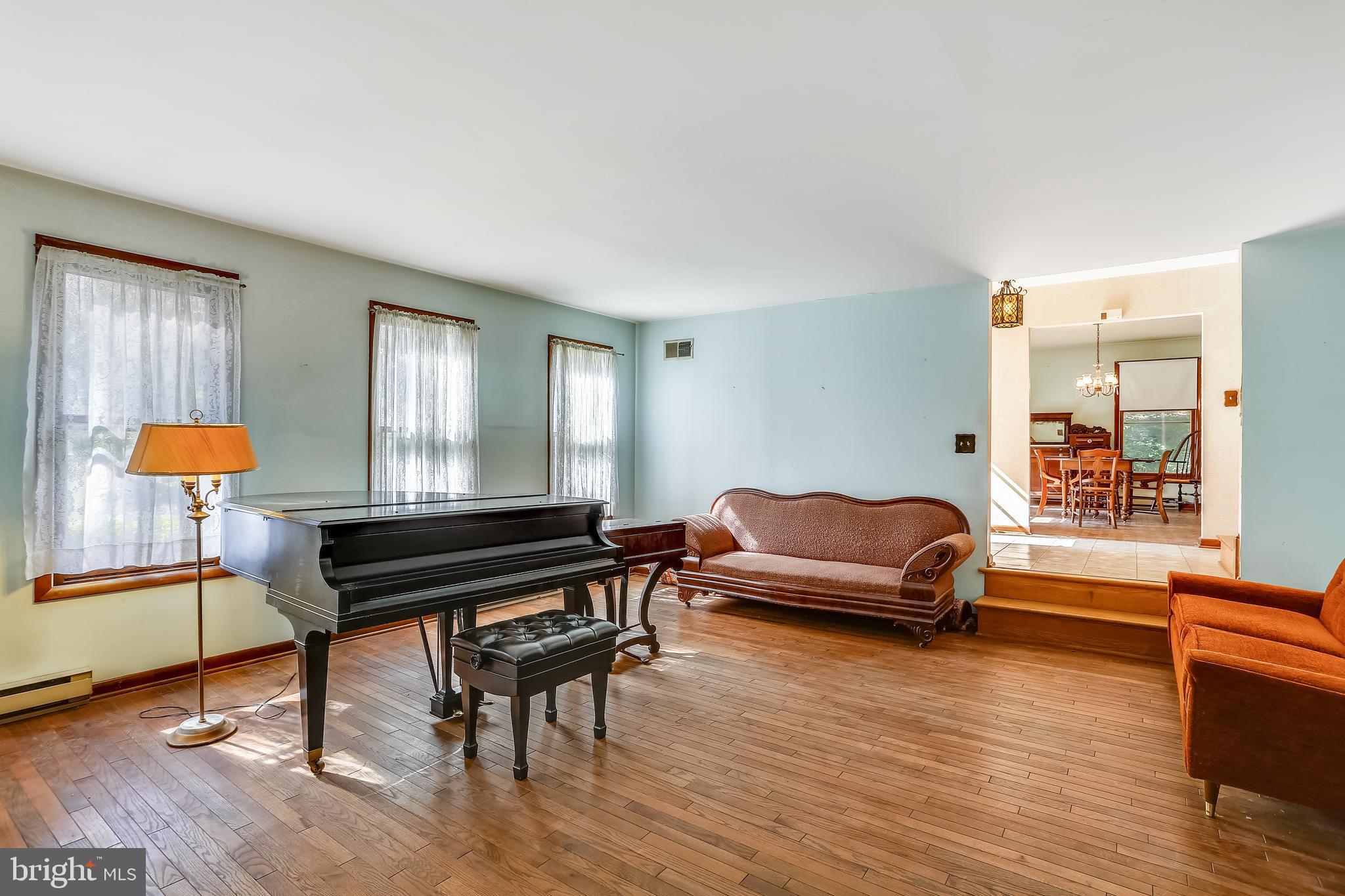 2206 Apple Tree Lane Silver Spring, MD 20905 - Photo 15 of 70 Gallery Image 15