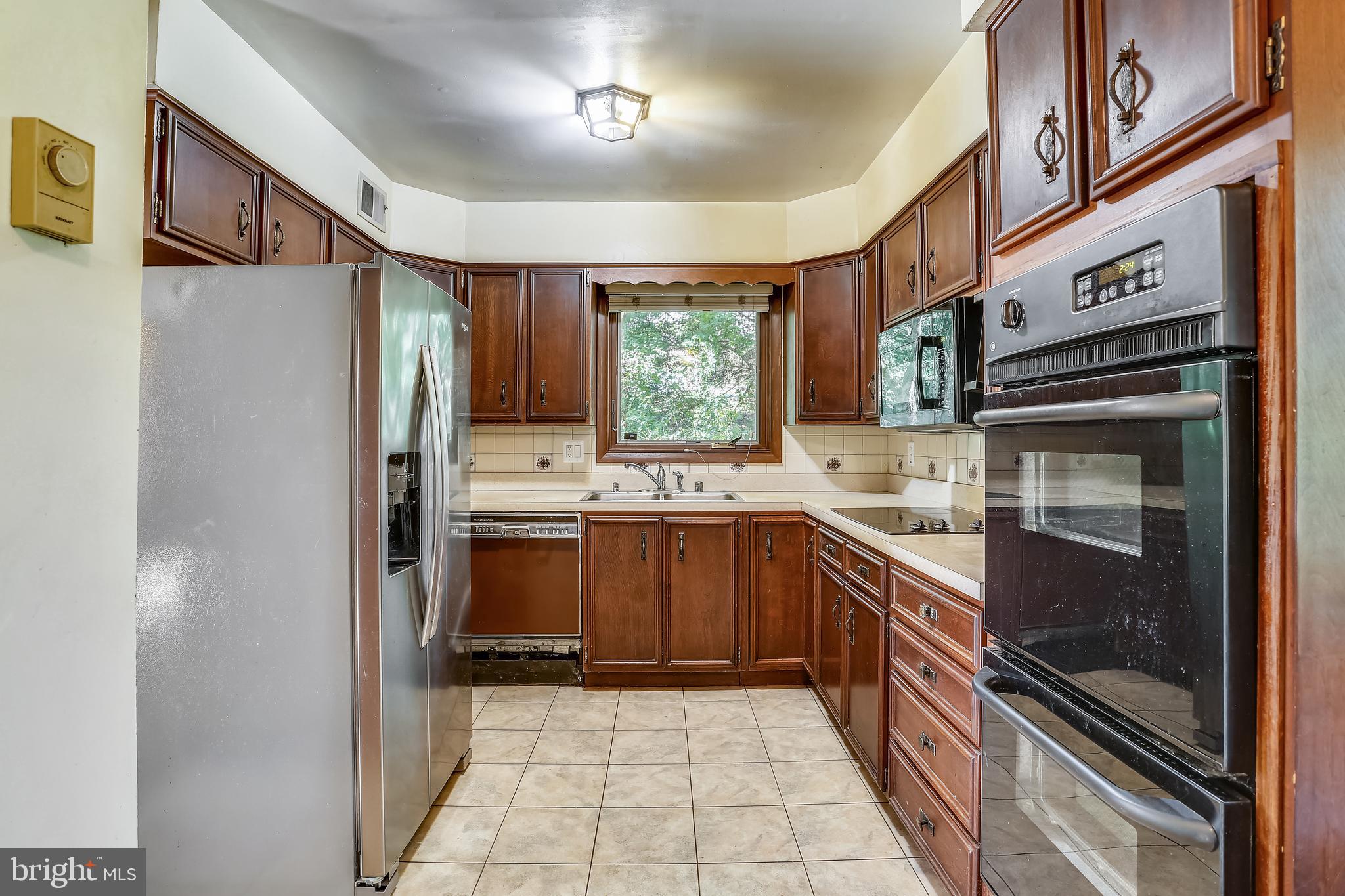 2206 Apple Tree Lane Silver Spring, MD 20905 - Photo 23 of 70 Gallery Image 23