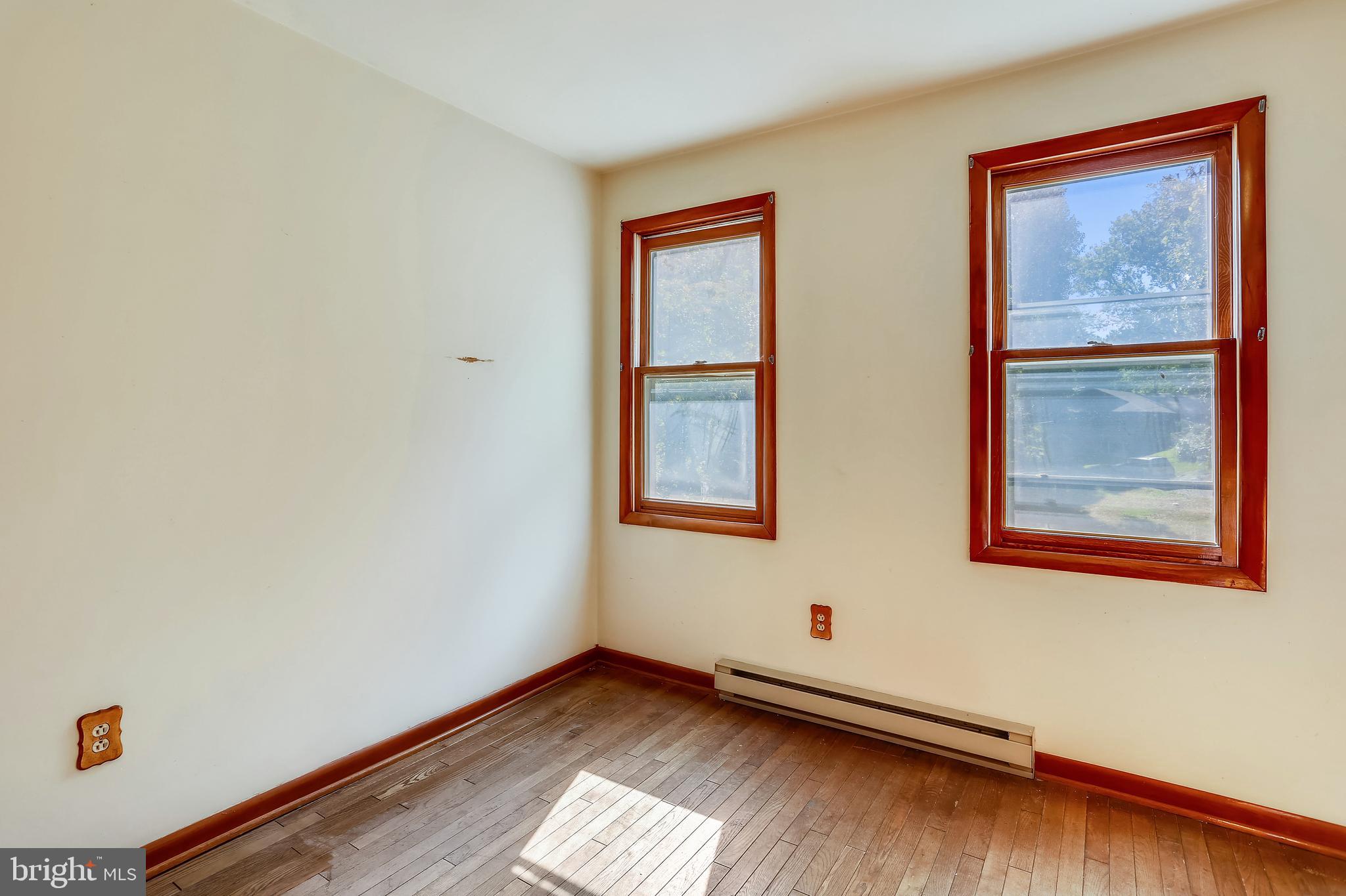 2206 Apple Tree Lane Silver Spring, MD 20905 - Photo 40 of 70 Gallery Image 40