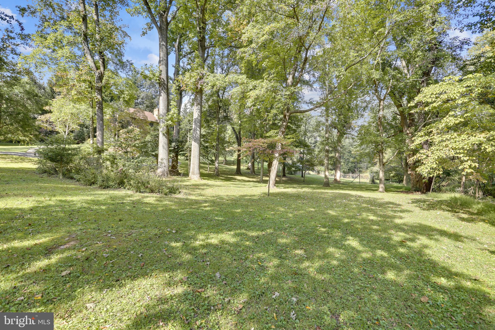 2206 Apple Tree Lane Silver Spring, MD 20905 - Photo 5 of 70 Gallery Image 5