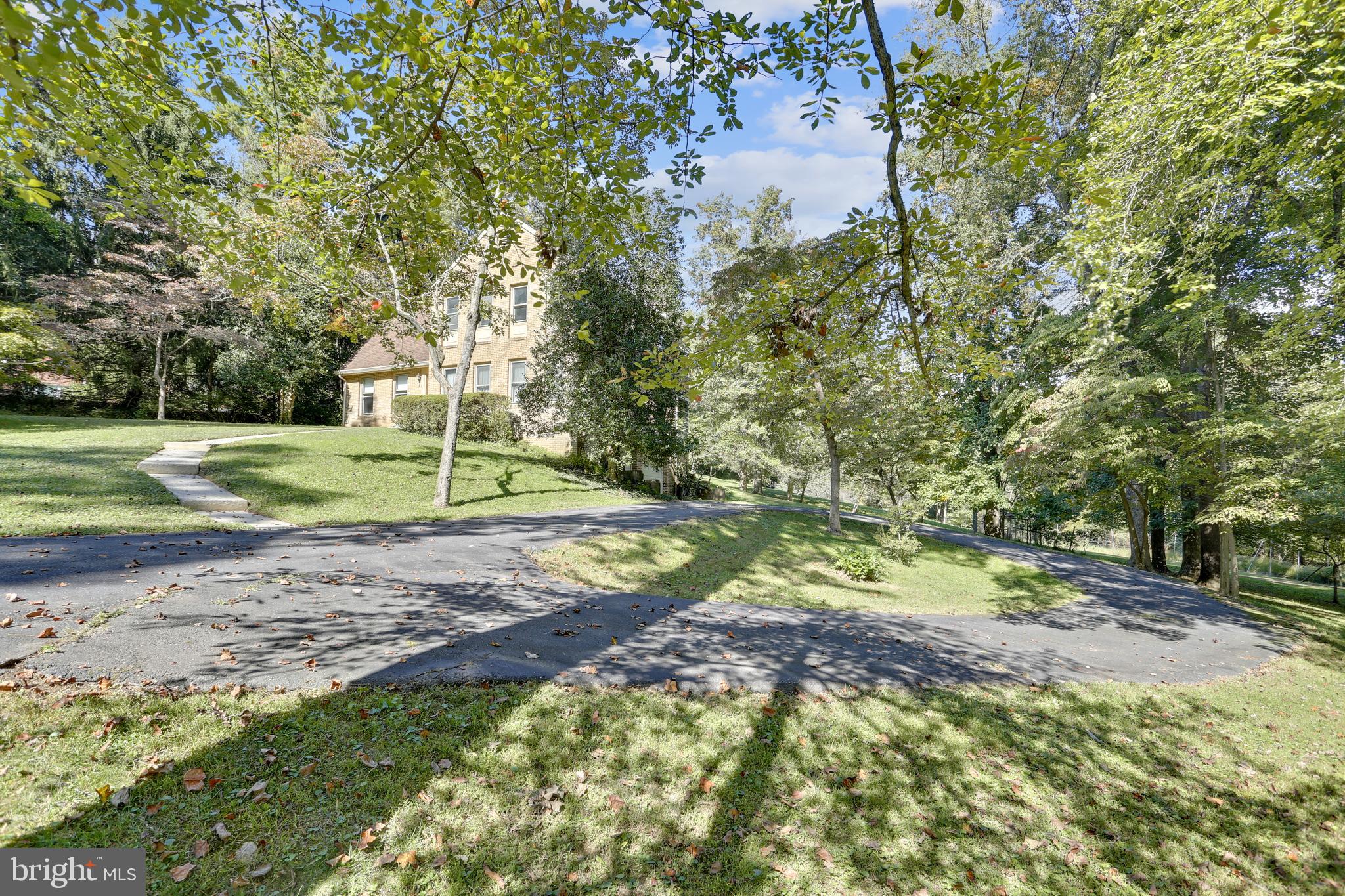 2206 Apple Tree Lane Silver Spring, MD 20905 - Photo 9 of 70 Gallery Image 9