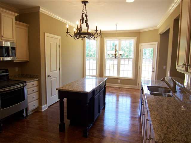 154 Holcombe Road Simpsonville, SC 29680 - Photo 9 of 18 Gallery Image 9