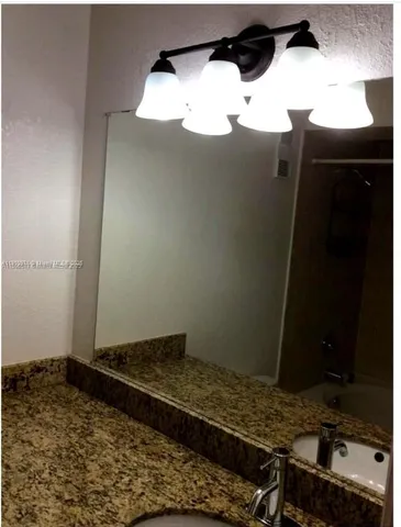 $2,500 | 15689 Southwest 106th Lane, Unit 705, Miami, FL 33196