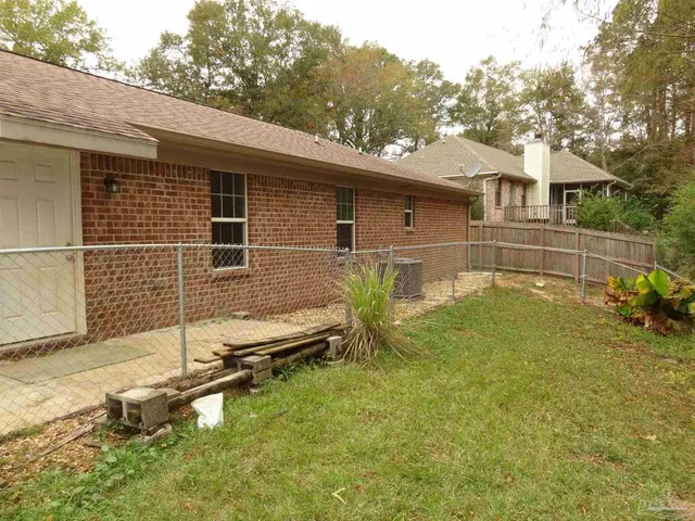 a view of a swimming pool