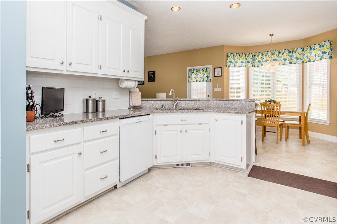 13104 Rockridge Road Chester, VA 23831 - Photo 18 of 48
