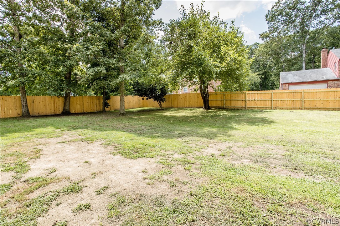 13104 Rockridge Road Chester, VA 23831 - Photo 7 of 48