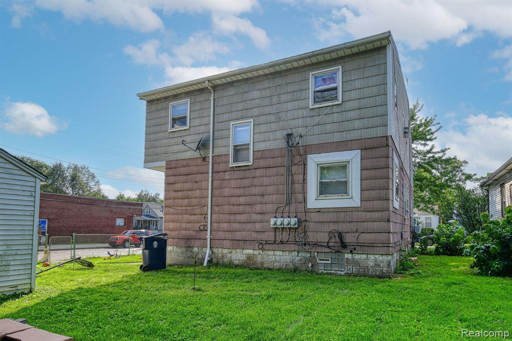 217 Richter Street River Rouge, MI 48218 - Photo 13 of 47