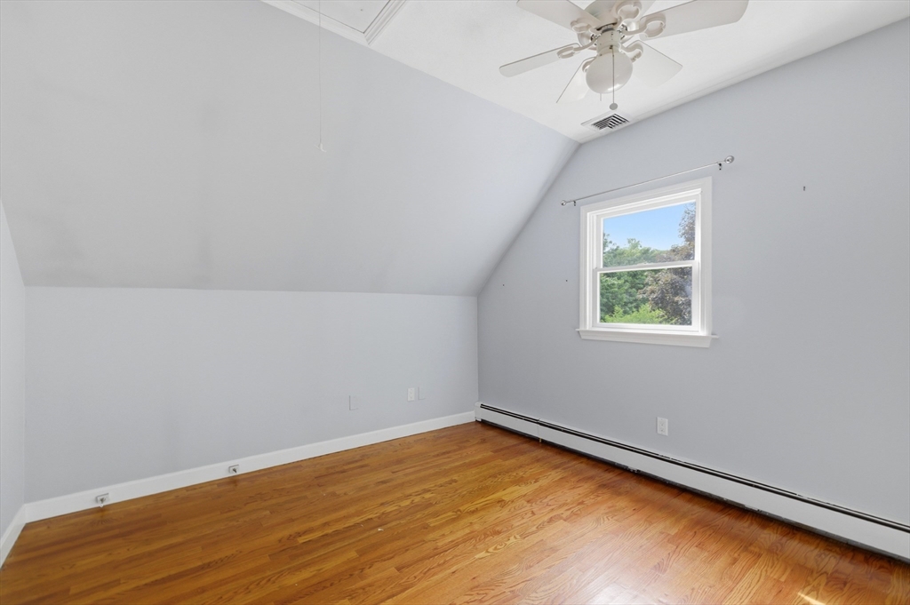 16 Elm Street Reading, MA 01867 - Photo 28 of 42