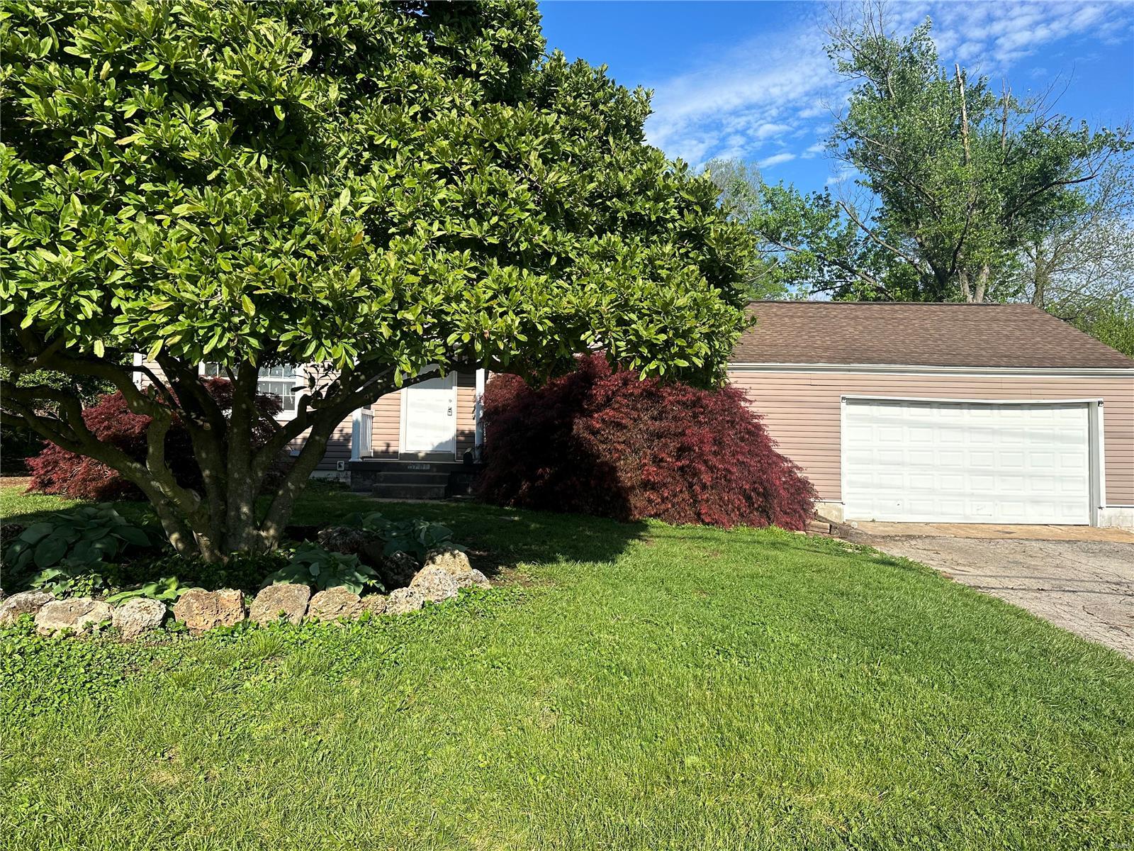 3781 Fee Fee Road Bridgeton, MO 63044 - Photo 1 of 28 Gallery Image 1