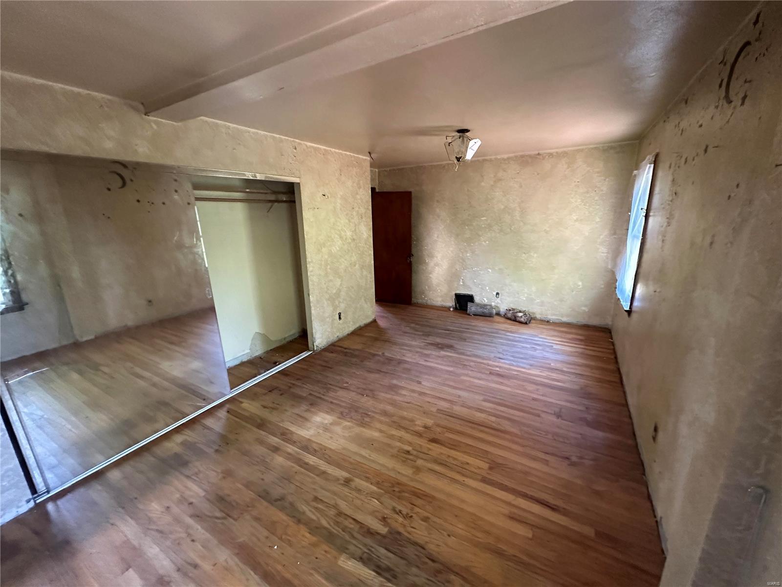3781 Fee Fee Road Bridgeton, MO 63044 - Photo 13 of 28 Gallery Image 13