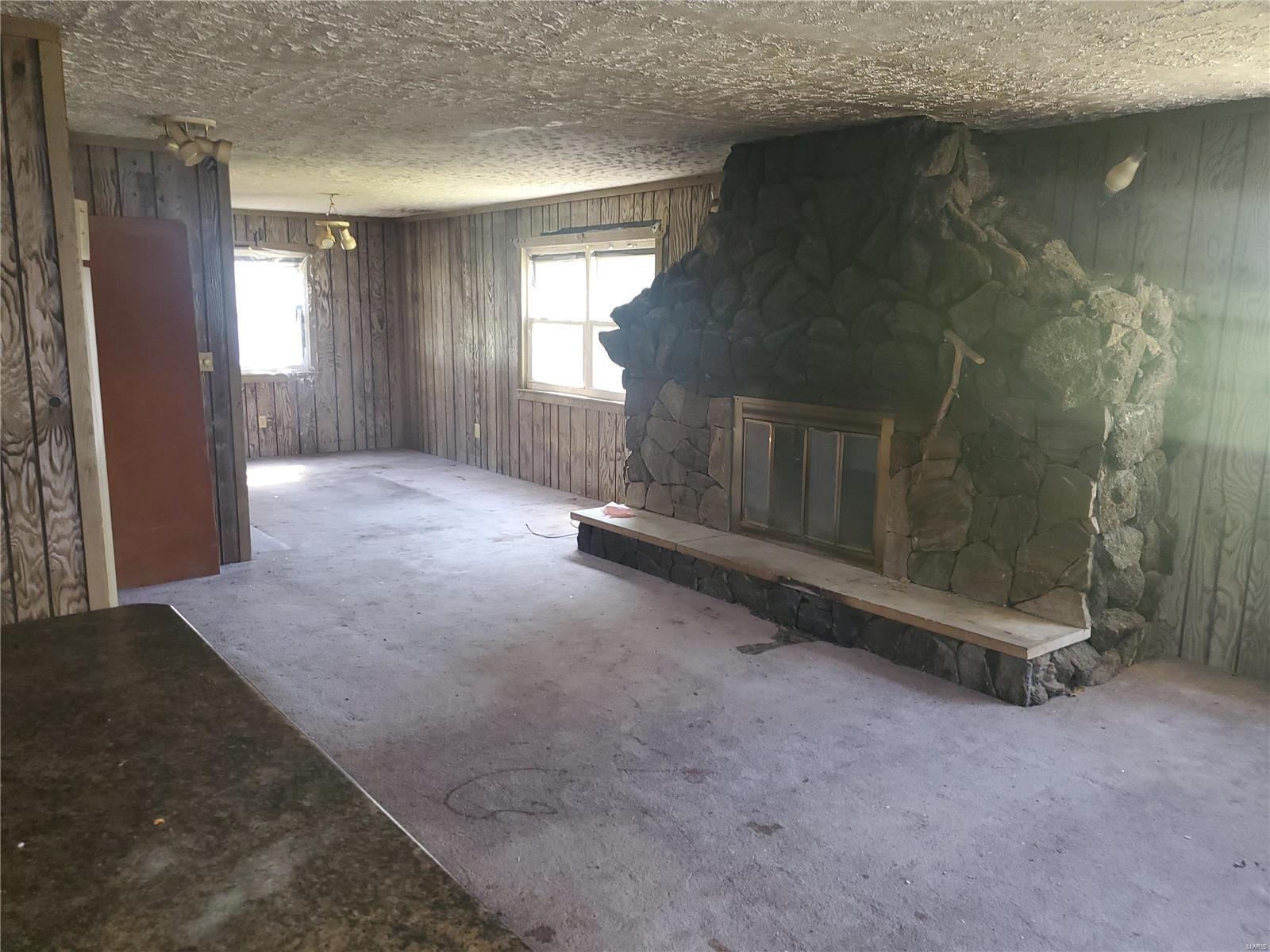 3781 Fee Fee Road Bridgeton, MO 63044 - Photo 9 of 28 Gallery Image 9