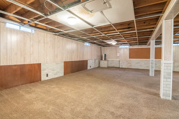 $225,000 | 408 West Jefferson Street, Marshfield, WI 54449