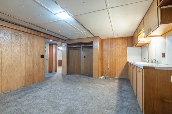 $225,000 | 408 West Jefferson Street, Marshfield, WI 54449