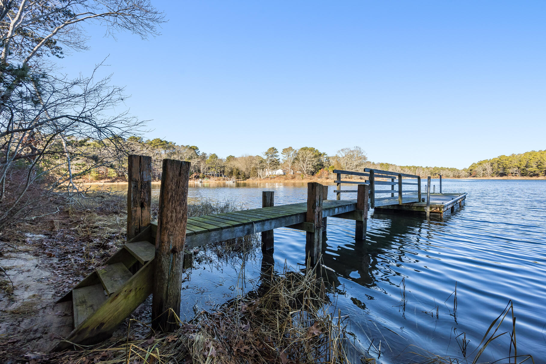71 Buccaneer Way Mashpee, MA 02649 - Photo 16 of 32 a view of a terrace with sitting area