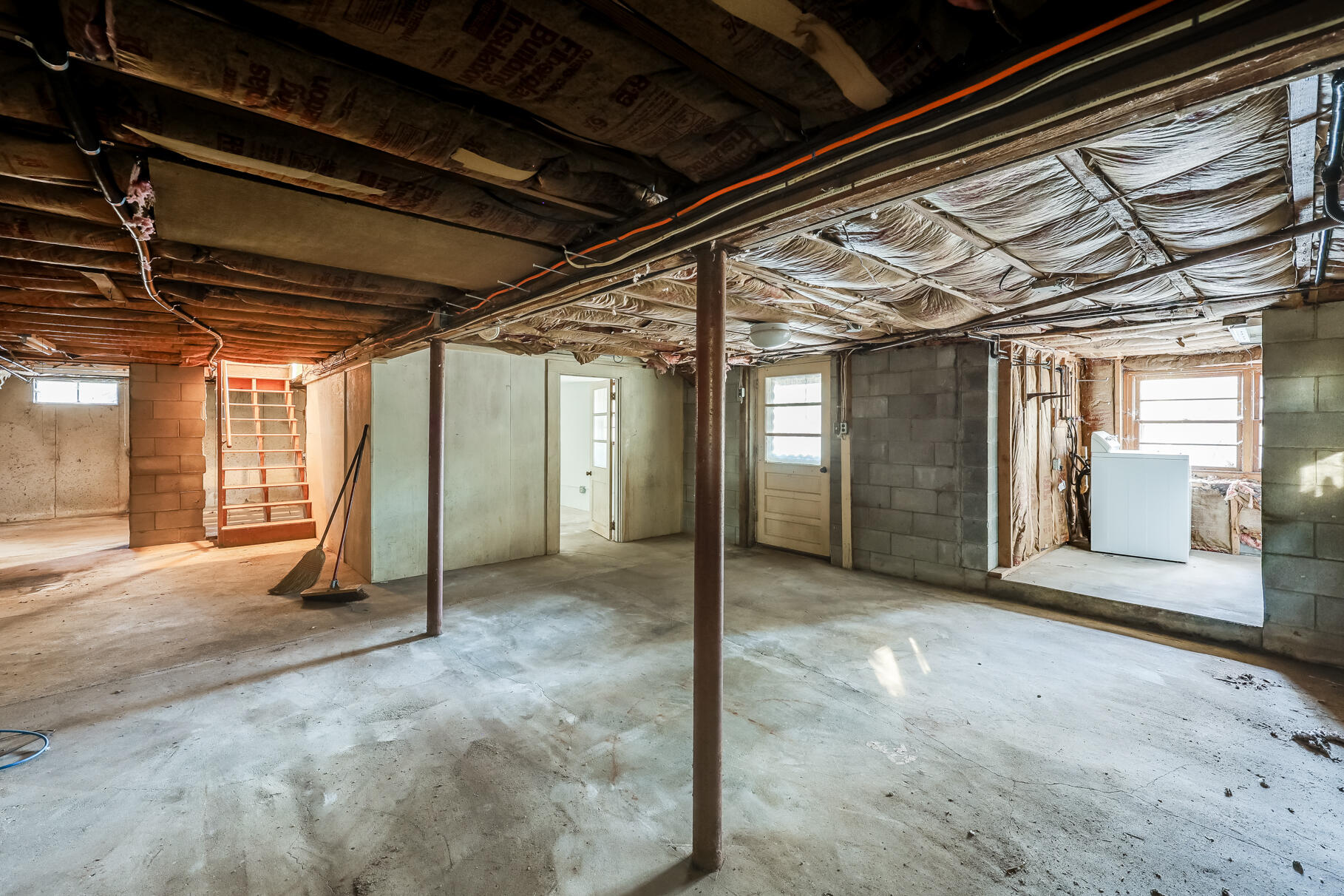 71 Buccaneer Way Mashpee, MA 02649 - Photo 21 of 32 a view of an empty room