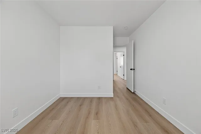 $349,900 | 2438 Pine Creek Road, Las Vegas, NV 89115