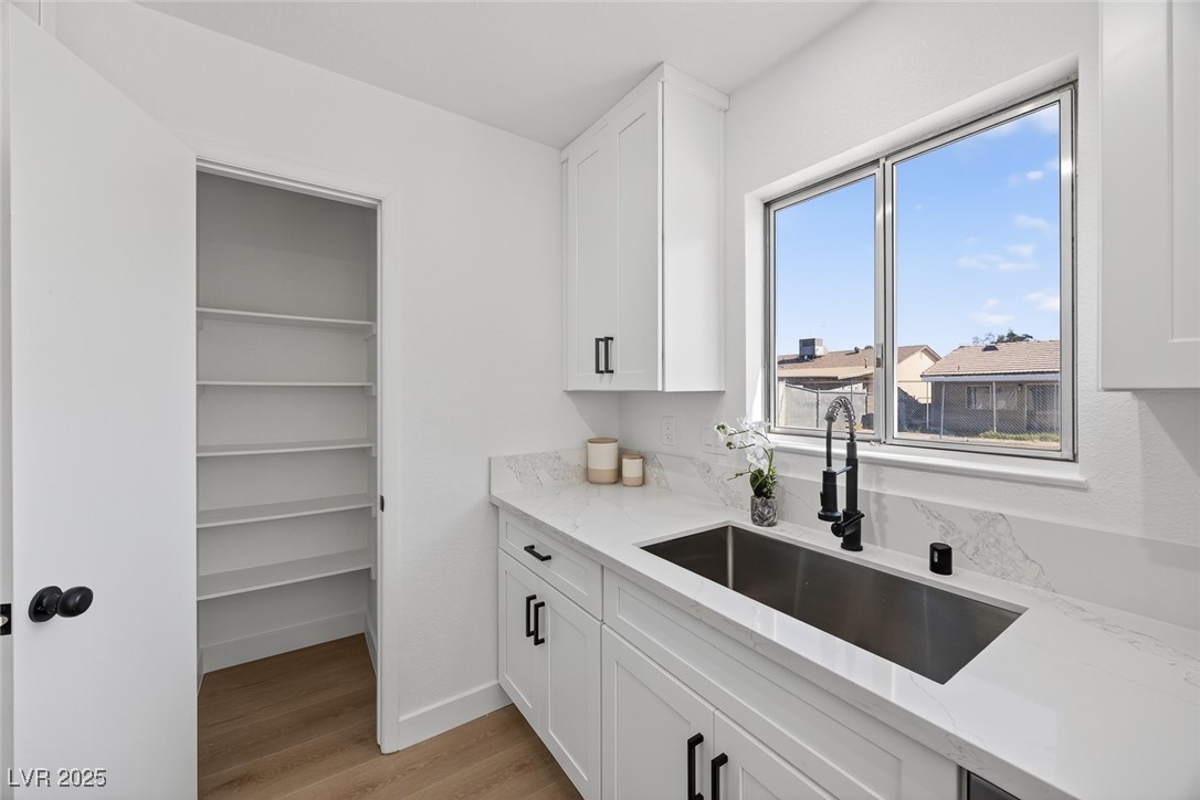 2438 Pine Creek Road Las Vegas, NV 89115 - Photo 10 of 21