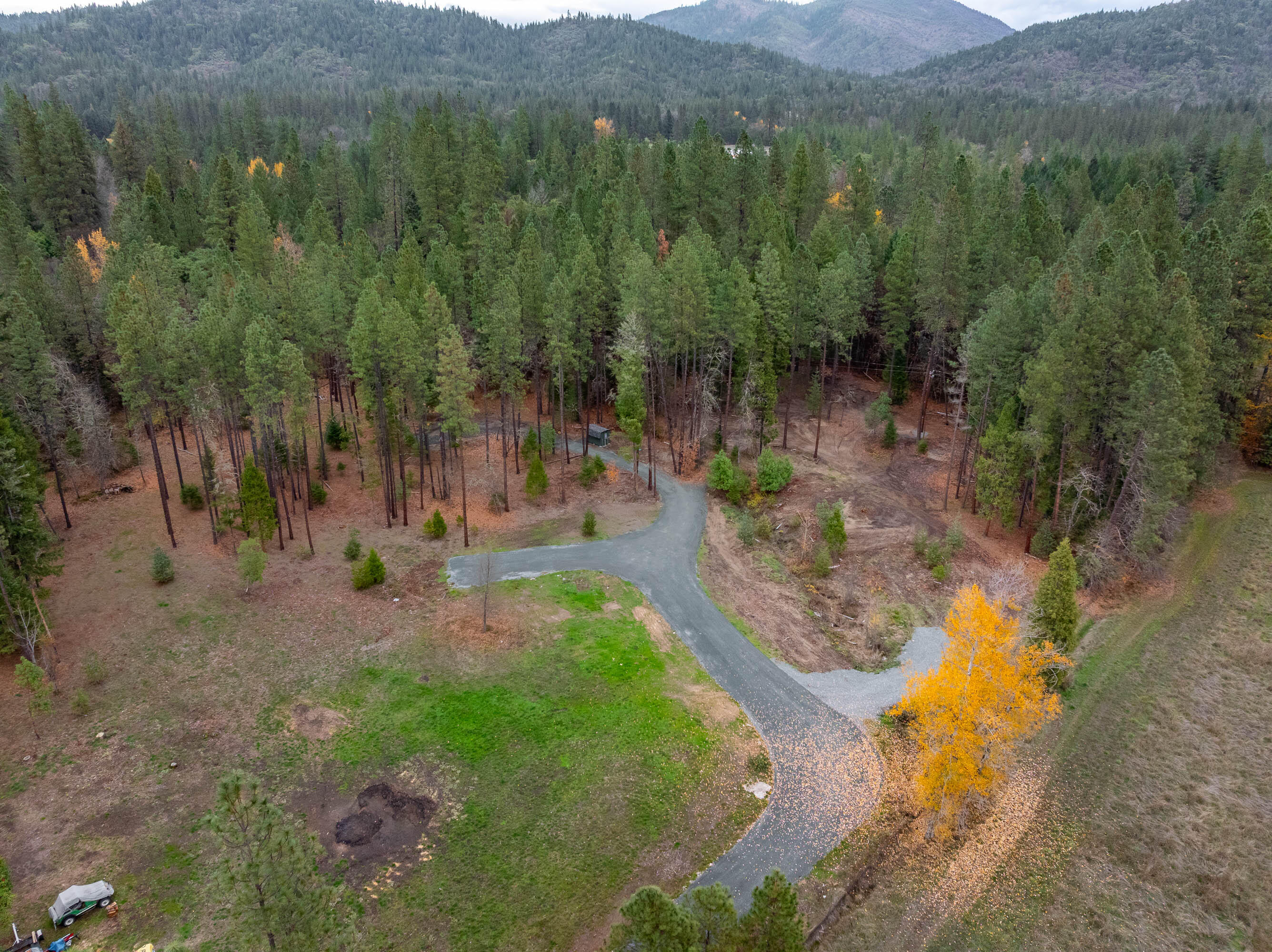 1740 Pleasant Creek Road Rogue River, OR 97537 - Photo 1 of 20 DRONE (1 of 7)