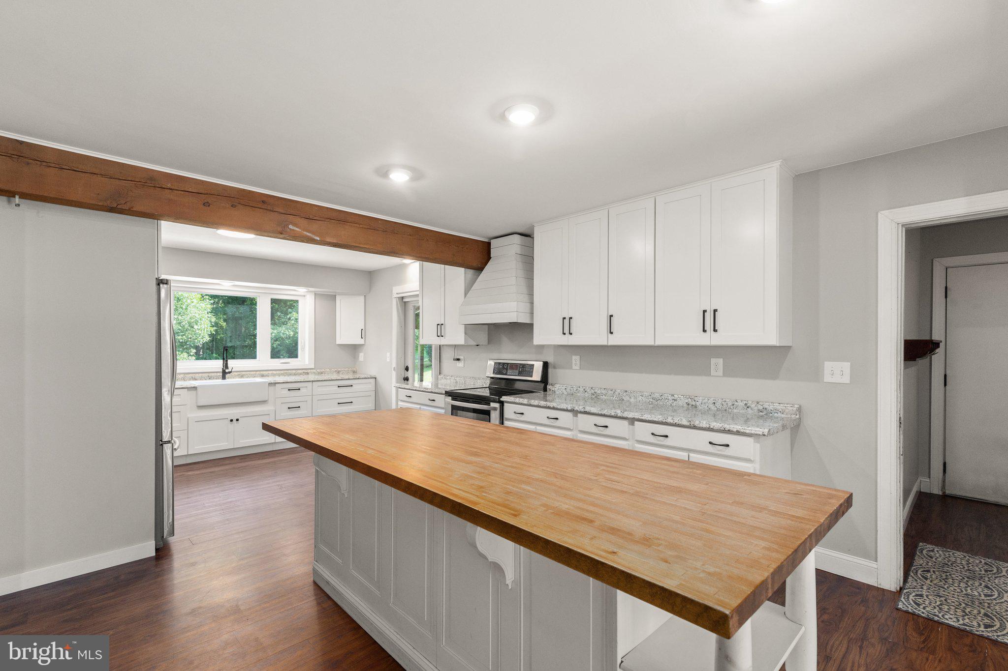 3926 Old Rocks Road Street, MD 21154 - Photo 11 of 56 Kitchen