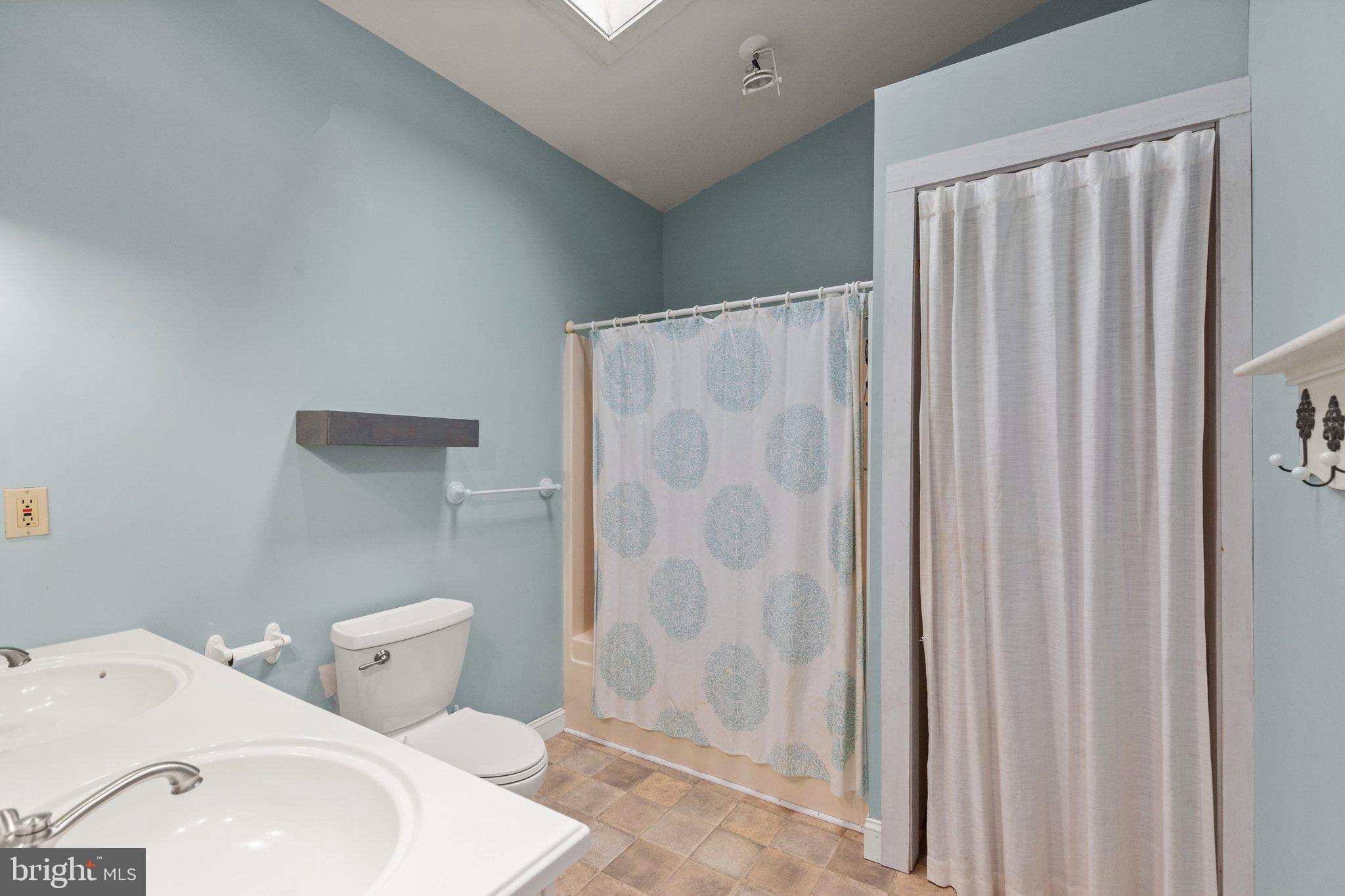 3926 Old Rocks Road Street, MD 21154 - Photo 22 of 56 Primary bedroom attached bath