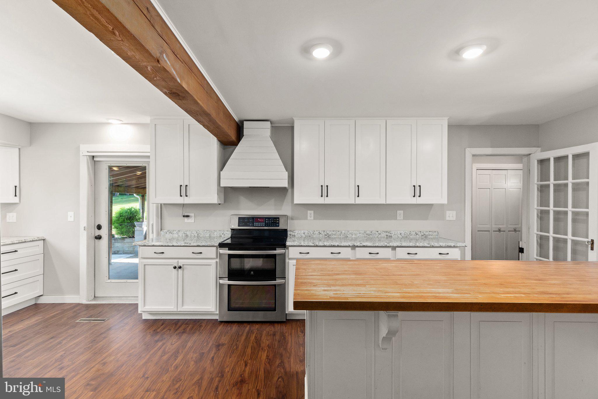 3926 Old Rocks Road Street, MD 21154 - Photo 6 of 56 Kitchen