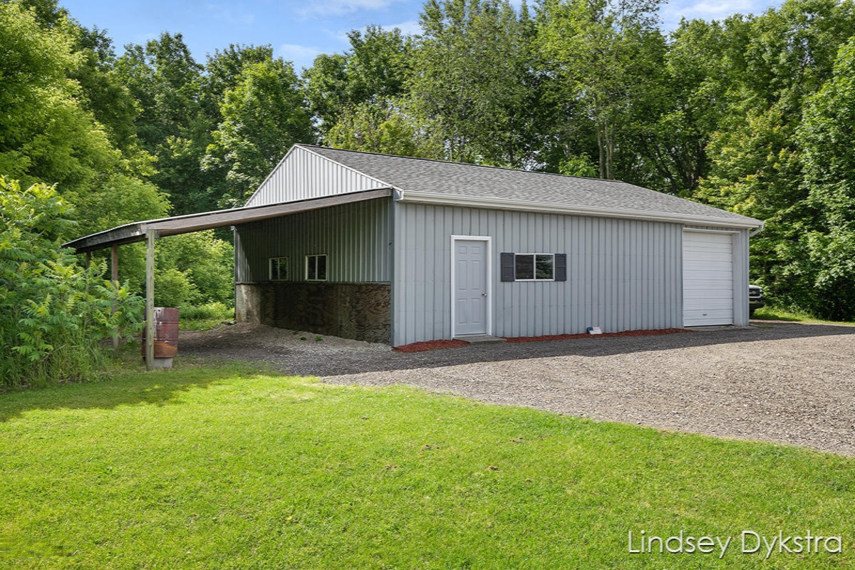 6975 South Grow Road Greenville, MI 48838 - Photo 33 of 45 IMG_1034